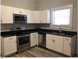 729 28th St - Photo 2