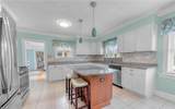 5220 Lake Cir - Photo 13