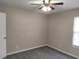 1420 Deerpond Ln - Photo 7