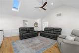 808 Santiago Pt - Photo 14