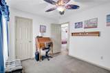 935 Chartwell Dr - Photo 33
