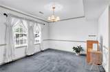 935 Chartwell Dr - Photo 35