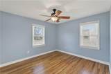 210 Katherine St - Photo 19