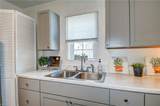2717 Thomas St - Photo 20