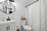 5444 Chatham Lake Dr - Photo 17
