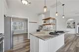 2452 Lewis Dr - Photo 3