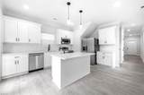 635 Homestead Ave - Photo 10