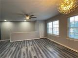 1001 Barclay Sq - Photo 2