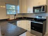 1001 Barclay Sq - Photo 5