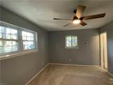 1001 Barclay Sq - Photo 8