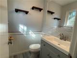 1001 Barclay Sq - Photo 9