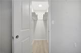 942 20th St - Photo 18