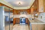 1875 Eastborne Dr - Photo 17