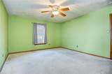 1875 Eastborne Dr - Photo 25