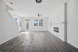 1526 Delevan St - Photo 11