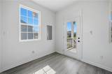1526 Delevan St - Photo 6