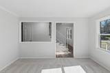 119 Gawain Dr - Photo 10