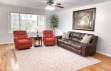 886 Lacon Dr - Photo 2
