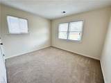 1657 Kilt St - Photo 16