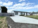 1657 Kilt St - Photo 3