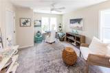 320 25th 1/2 St - Photo 4