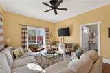 723 Yarmouth St - Photo 25