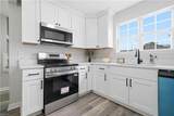 834 Huntly Ct - Photo 9