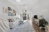 1301 Tuckaway Rch - Photo 4