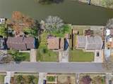 828 Cranston Dr - Photo 3