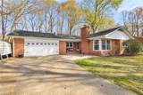 202 Bayberry Ln - Photo 1