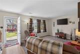 136 Harrington Rd - Photo 2