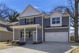 923 Lena St - Photo 3