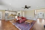 2352 Hood Dr - Photo 11
