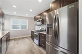 518 Hyde Park Rd - Photo 3