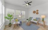 5584 Memorial Dr - Photo 19