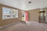 500 Greenway Dr - Photo 3
