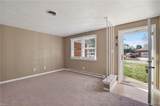 500 Greenway Dr - Photo 4
