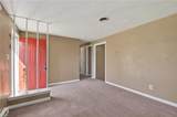 500 Greenway Dr - Photo 5