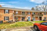 1010 Barclay Sq - Photo 2