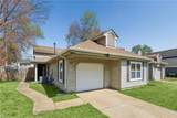 907 Woodcreek Dr - Photo 3