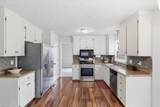 934 Elton Hall Cir - Photo 3