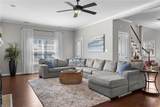 2049 Channing Ln - Photo 10