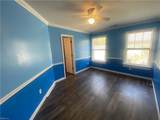 217 Gilbert St - Photo 2