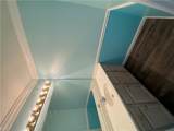 217 Gilbert St - Photo 4