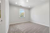 1053 Spratley St - Photo 21