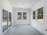 917 Maggie Ln - Photo 14