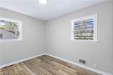 2712 Fenway Ave - Photo 17