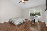 833 Creekside Cres - Photo 18