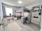 6200 Oakglen Dr - Photo 10