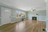 9 Rust St - Photo 3